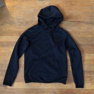 Nike therma fit size small